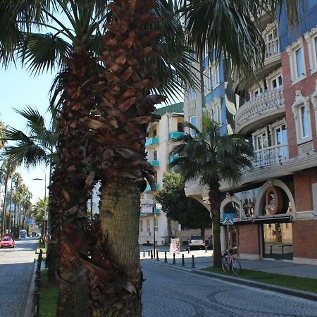 Batumi Apartment In Front Of Sheraton Exterior foto